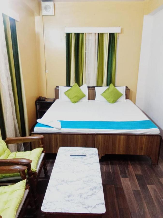 Bed and Breakfast The Travelista Шімла Екстер'єр фото